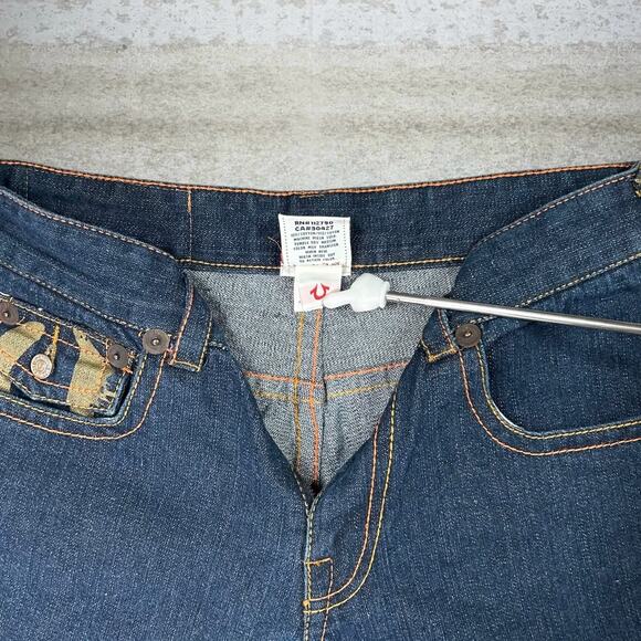 Vintage Y2K True Religion Jeans 30x32 Relaxed Flare Dark Wash Made in USA - Picture 5 of 7